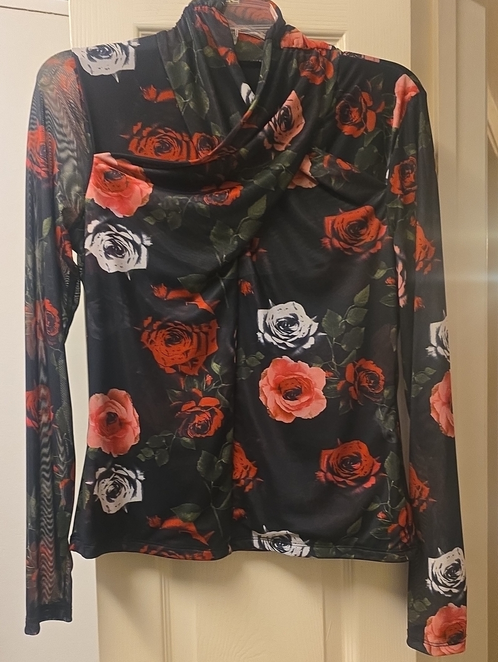 NYC Black Long Sleeve Cowl Neck Top w/ Red & White Rose Print [M]